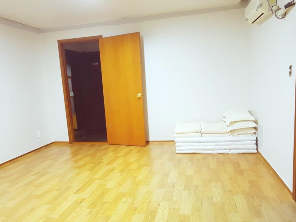 White House Hotel Sokcho Eksteriør billede